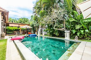 Madu Seminyak