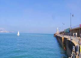 Apartment in Folkestone Near Sandgate Beach