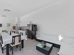 Holiday Home in Neoric With Sauna