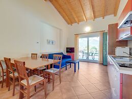 Apartment by Lake Idro With Mountain Views