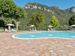 Apartment by Lake Idro With Mountain Views