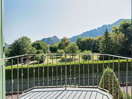 Apartment by Lake Idro With Mountain Views