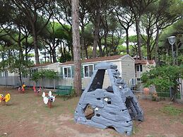 Bungalow in Po Delta Park With Beach Access