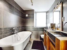 Walk Luxury Stay With Pool