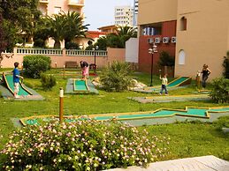 Holiday Apartment in a Complex near Sea
