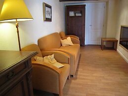 Spacious Waimes Villa