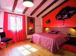 Villa in Porec With Private Pool & Garden