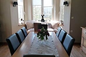 Sunny Garden Cottage, Alle