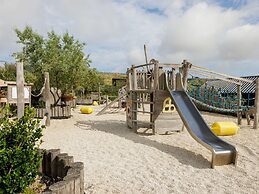 Nature Meets Luxury Stay