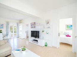 Apartment by Alcudia Bay