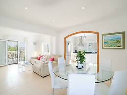 Apartment by Alcudia Bay