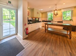 Luxurious Mettet Mansion