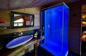 Romantic Villa With Spa