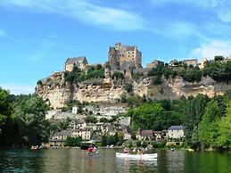 Quiet Dordogne Escape