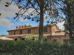 Rustic Stone Farmhouse in Proceno