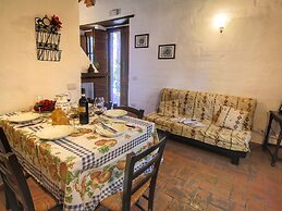 Rustic Stone Farmhouse in Proceno