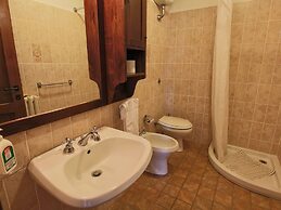 Rustic Stone Farmhouse in Proceno