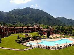 Apartment in Idro With Pool and Garden