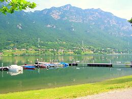 Apartment in Idro With Pool and Garden