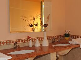 Apartment in Idro With Pool and Garden