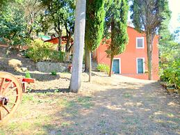 Massarosa Garden Cottage