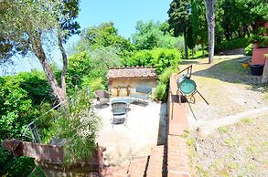 Massarosa Garden Cottage