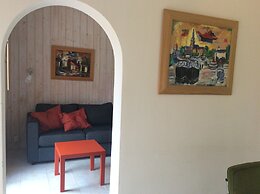 Tranquil Egmond Hideaway