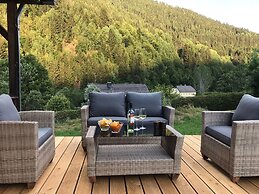 Snug Chalet With Infrared Sauna