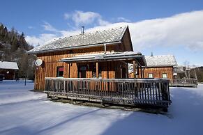 Snug Chalet With Infrared Sauna