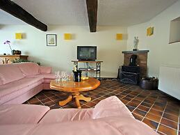 Winenne Home With Hot Tub