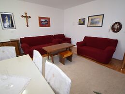 Spacious Apartment in Zadar With Balcony