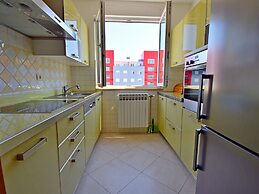 Spacious Apartment in Zadar With Balcony