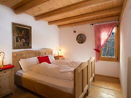 Typical Cottage in Bellamonte Italy with Hot Tub