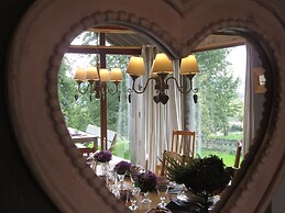 Chalet With Valley Views,