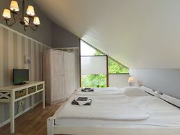 Chalet With Valley Views,