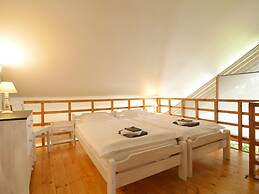 Chalet With Valley Views,