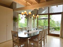 Chalet With Valley Views,