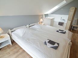 Chalet With Valley Views,