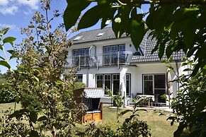 Graal-muritz Garden Balcony Stay