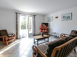 Holiday Home in Bormes With Private Pool