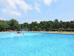 Bungalow by Beach With Water Park Fun