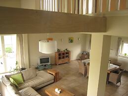 Rural Holiday Home With Outdoor Pool & Sauna