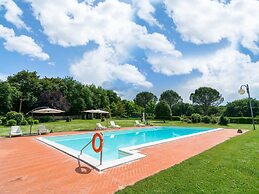 Farmhouse With Pool View