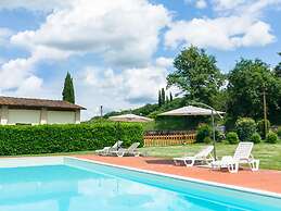 Farmhouse With Pool View