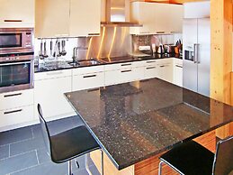 Chalet in Val Dherens Near Ski Lift