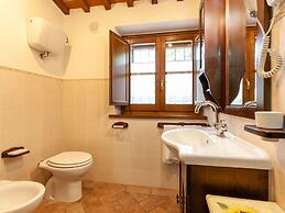 Villa in Lisciano Niccone With Pool & Nature