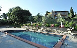 Villa in Lisciano Niccone With Pool & Nature