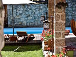 Pleasant Chalet in Bruvno With Private Pool