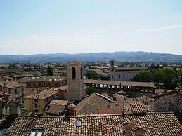 Spacious Holiday Home in Montone