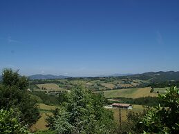 Spacious Holiday Home in Montone